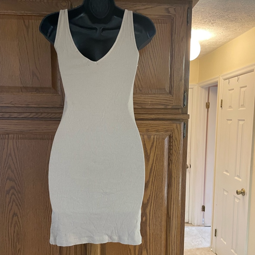 Forever 21 Dress - Picture 2 of 4